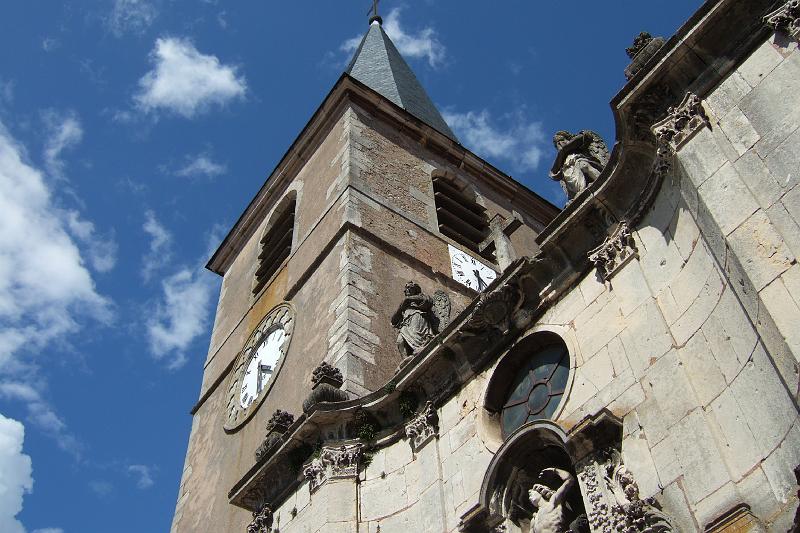 3-8-09 Dieulouard.JPG - Die gotische Kirche entstand 1482 auf den Fundamenten der ursprüngliche Kapelle aus dem Jahr 997